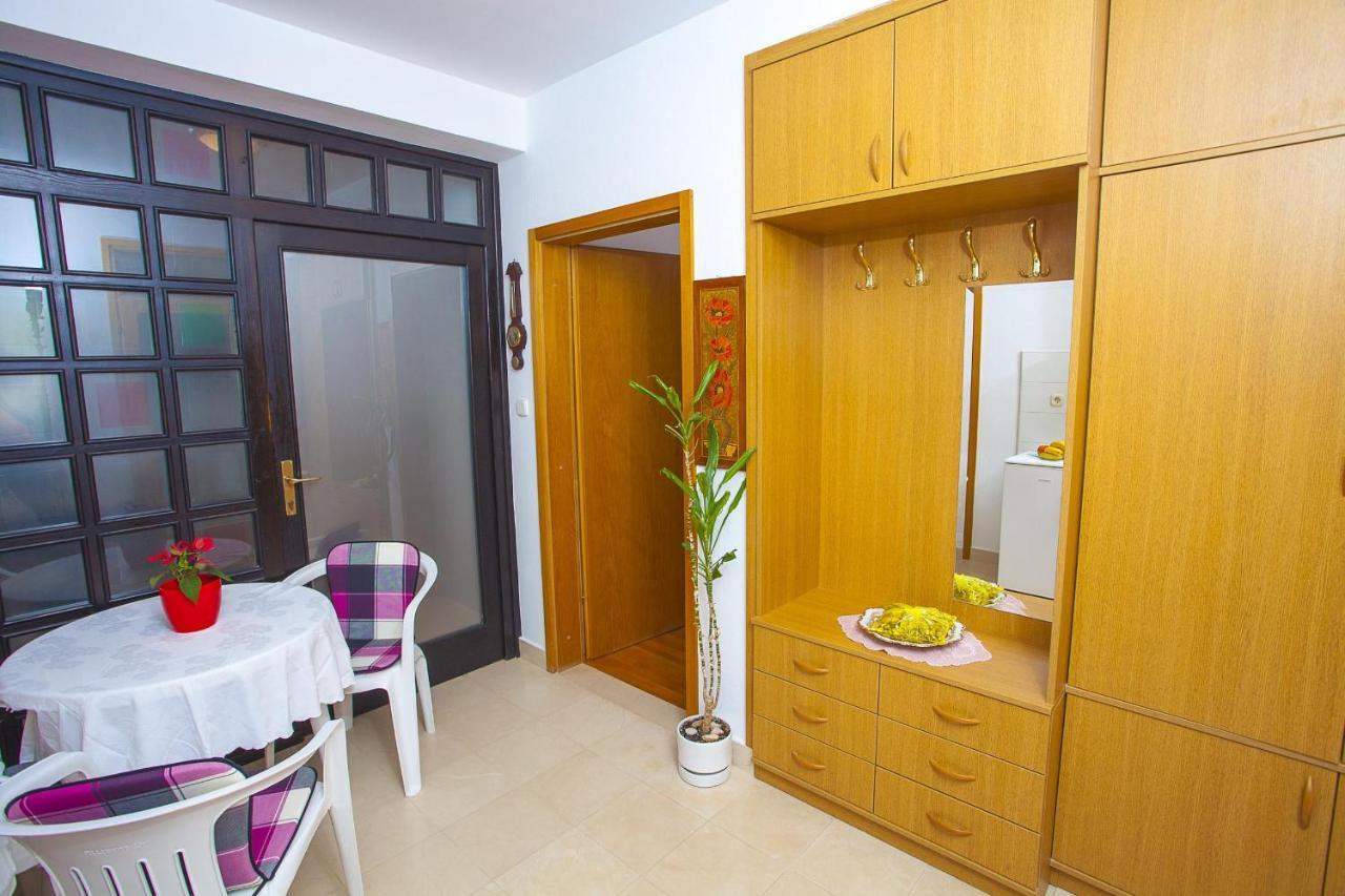 Apartments With A Parking Space Makarska - 11418 المظهر الخارجي الصورة